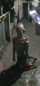 ঝুলন্ত লাসের ছবি